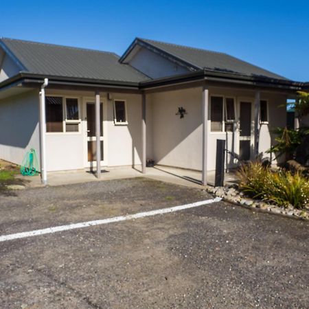 Karamea River Motels Exterior photo