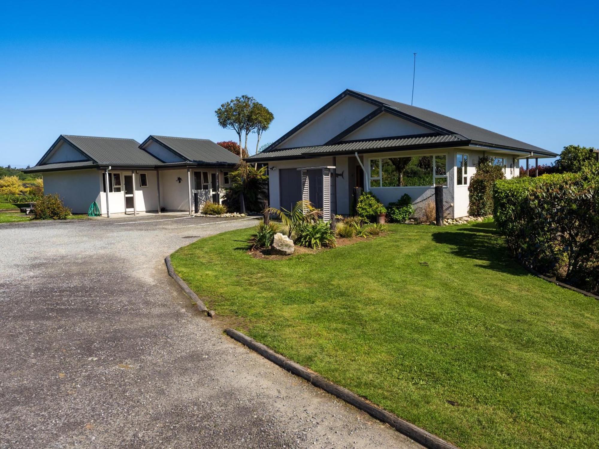 Karamea River Motels Exterior photo