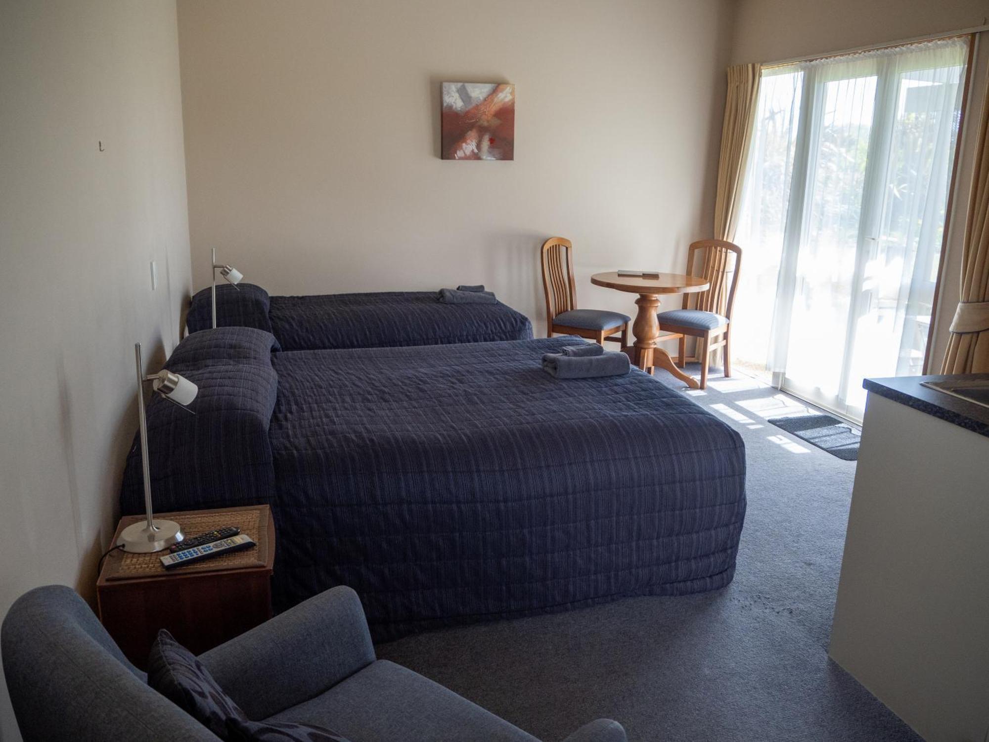 Karamea River Motels Room photo